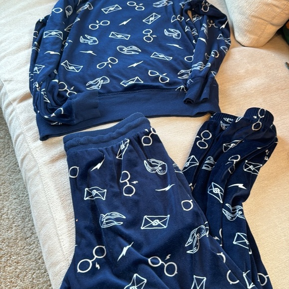 Wizarding World Women S Navy 2 PC Harry Potter Silky Stretch Fleece Paja… - Picture 9 of 9